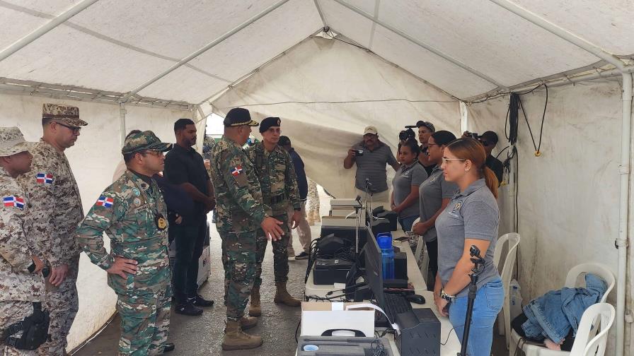 cerca-de-28000-deportaciones-de-haitianos-focus-0-0-896-504