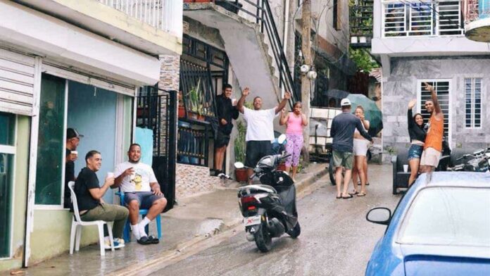 whatsapp-image-2025-10-23-at-193209dfb72141-d43d66a7-93783d5f-focus-0-0-896-504