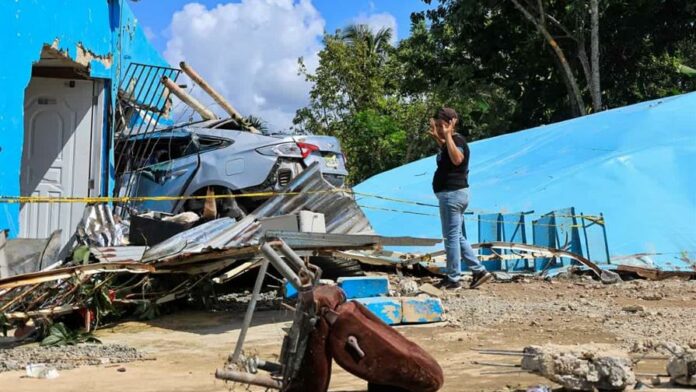 comutarios-narran-lo-vivido-tras-explosion-de-tanque-de-agua-en-spm-00e22b21-focus-0-0-896-504