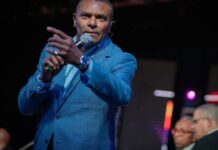 El salsero El Canario celebra 50 años de carrera con una gira que iniciará en Nueva York