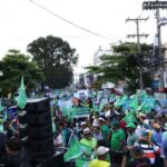 La Fuerza del Pueblo marcha por barrios del DN al ritmo de «esto no lo aguanta nadie»