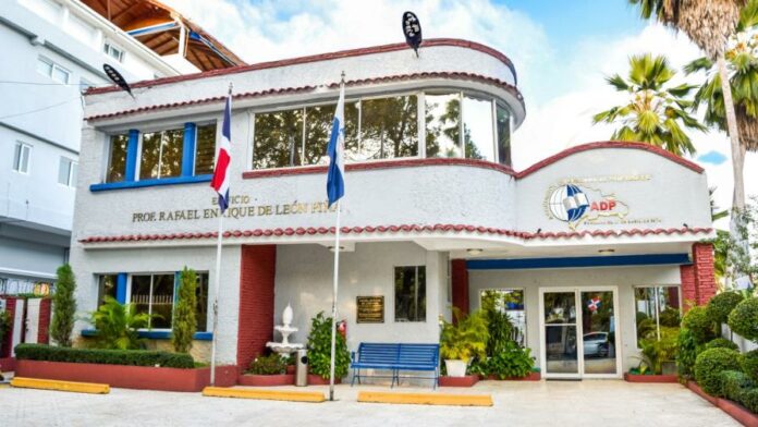 img0487-ps-large-dc8baa92-focus-0-0-896-504