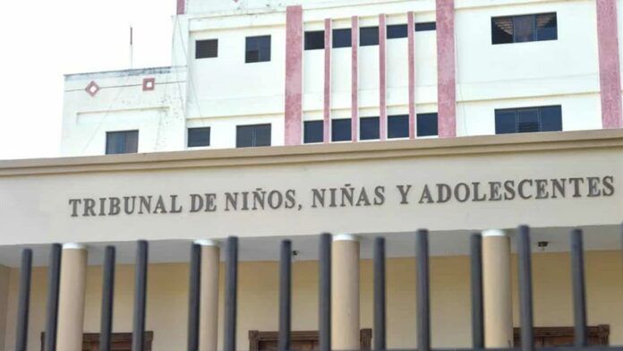 tres-meses-de-medida-cautelar-a-menor-por-muerte-de-estudiante-75c336f5-focus-0-0-896-504