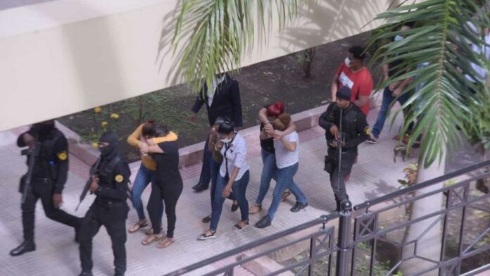 whatsapp-image-2023-08-11-at-124528-pm-19e0f762-focus-0-0-896-504