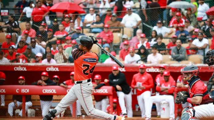 lidom-toros-del-este-vencen-a-los-leones-y-empatan-en-primero-d86c9838-focus-min0.25-0.39-896-504