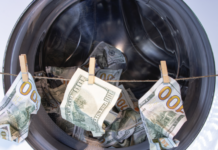 No siempre significó lo que crees: la verdadera historia detrás de “lavar dinero”