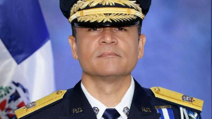 abinader-sustituye-al-director-de-la-policia-y-designa-a-andres-modest-23ae2ba5-focus-0.23-0.18-896-504