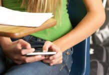 Educación socializa regular el uso de celulares en centros educativos públicos y privados