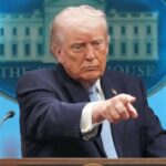 Donald Trump amenaza con destruir las centrales eléctricas y puentes de Irán si no hay acuerdo