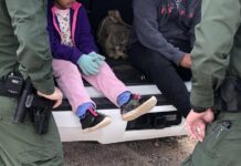 Niña migrante de tan solo tres años fue abusada sexualmente durante custodia federal en EE.UU., según su padre