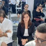 Embajadora de EE.UU. Leah Francis Campos asiste a misa por víctimas del Jet Set