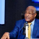 Cándido Mercedes: cerca del 65 % de los dominicanos recurre al crédito informal para completar el mes