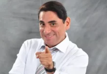 El cómico Carlos Álvarez avanza al segundo lugar en las preferencias en Perú, según sondeo