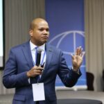 Ven hay «distancia» en RD entre jóvenes y periodismo tradicional