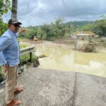 Gobierno inicia demolición del puente colapsado sobre el río Camú