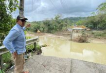 Gobierno inicia demolición del puente colapsado sobre el río Camú