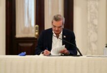 Abinader promulgó ley elimina candidaturas independientes