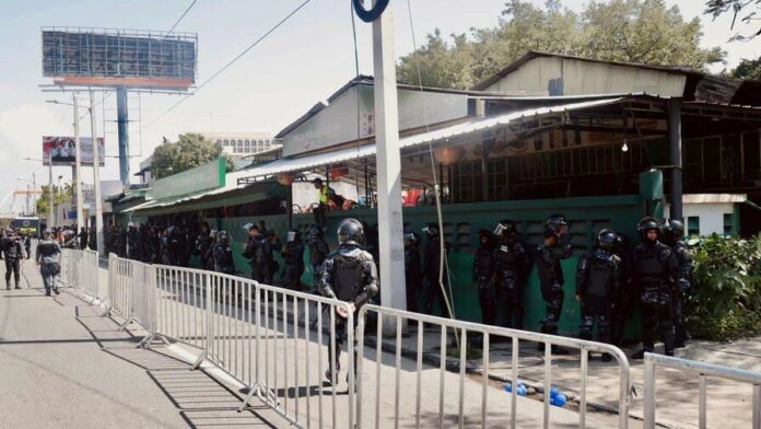 desalojo-en-teleofertas-responde-a-ocupacion-ilegal-de-terrenos-5e5ca4fd-focus-0-0-896-504