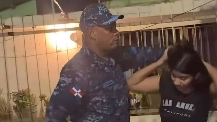 querella-contra-coronel-policia-por-agresion-en-los-mina-1fd1021a-focus-0-0-896-504