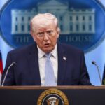 Trump insiste en sus amenazas pero mantiene la incertidumbre a un día del plazo a Irán