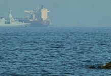 Crisis en Oriente Medio: Un barco desafía tensiones, cruza estrecho de Ormuz y entrega gas a India