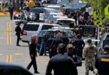 Al menos cinco muertos, dos de ellos los atacantes, en tiroteo a una mezquita en San Diego