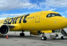 17 mil exempleados aerolínea que viajaba a RD, la demandan