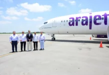 Arajet honra a Santiago con su aeronave número 16, bautizada ‘Pico Diego de Ocampo’