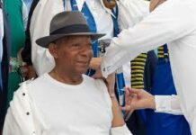 Especialistas de América Latina desmontan el mito de que las vacunas son solo para niños