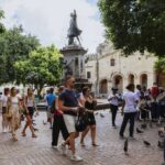 Banco Central proyecta que el turismo apunta a generar más de US$12,500 millones en 2026