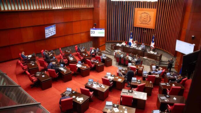 senado-rd-65960856-focus-0-0-896-504