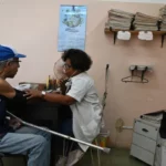 Caen en picado acceso a atención de salud y a fármacos en Cuba