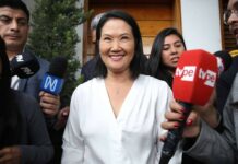 Fujimori se acerca a ganar elección presidencial en Perú, con 40,000 votos más que Sánchez