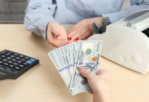 El flujo de las remesas sube 10.6 % y respalda la apreciación del peso