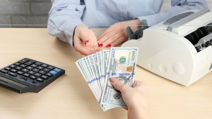 remesas-suben-106--y-respaldan-apreciacion-del-peso-dominicano-92e83b14-focus-0-0-896-504