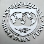 El FMI advierte oferta petróleo tardará tres meses normalizarse