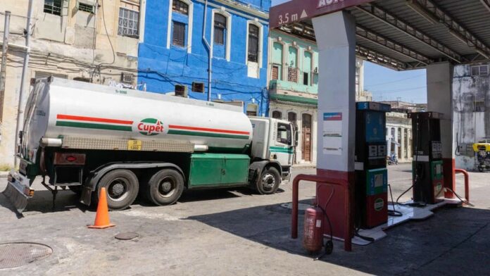 cambios-en-la-importacion-privada-de-combustible-en-cuba-e991885b-focus-0-0-896-504