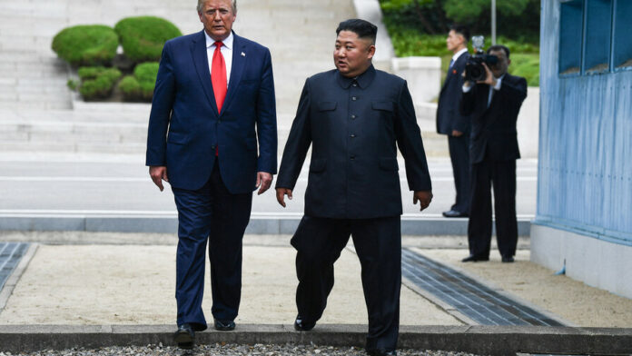 corea-del-sur-y-trump-reducen-ejercicios-militares-conjuntos-a3b211eb-focus-0-0-896-504