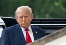 Interceptan dos aviones que violaron el espacio aéreo en el club donde estaba Trump