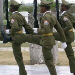 EE.UU. sanciona al ministro de Fuerzas Armadas cubano y cúpula de la industria militar