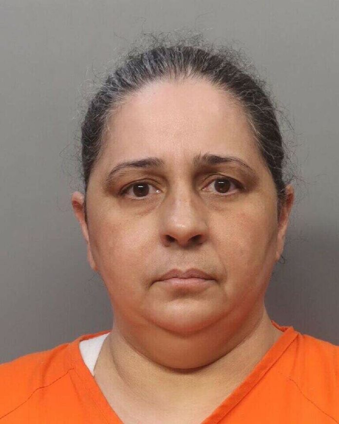 patricia-ripley-enfrenta-juicio-en-miami-por-asesinato-de-su-hijo-89268a31-focus-0-0-896-504