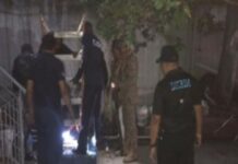Rescatan con vida a dos hombres que se encontraban inconscientes dentro de una cisterna