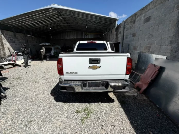 DNCD-desmantela-taller-para-fabricar-caletas-en-Santo-Domingo-Este-vinculado-a-decomiso-de-237-paquetes-de-cocaina-728x546