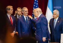 Trump califica a Abinader como «un gran hombre» y destaca labor de embajadora de EE. UU. en RD