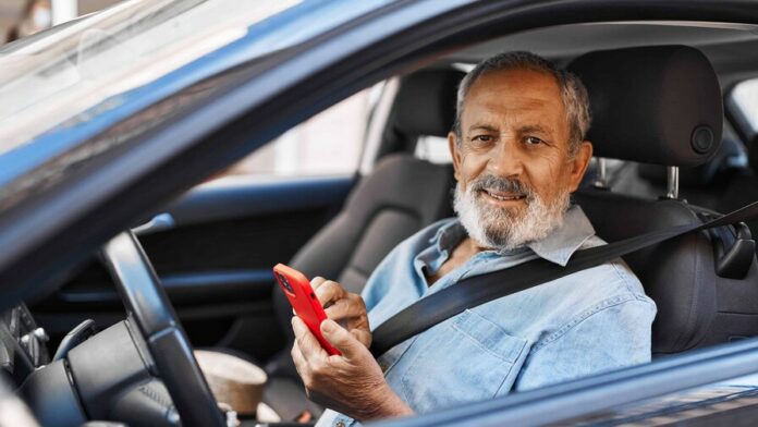 tsa-aplaza-recurso-contra-limite-de-licencias-a-mayores-de-75-anos-44732a20-focus-0-0-896-504