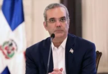 Luis Abinader dice hay unas 70 personas que tienen «muchas fichas»; pide se entreguen