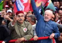 Lula sorprende con un duro discurso a días 2da. vuelta