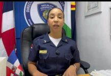 Asaltan a punta de pistola a varias mujeres en una residencia de Santiago