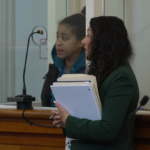 Acusan dominicana de homicidio por muerte de su hija