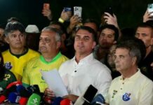 Flávio Bolsonaro pedirá anular las elecciones en Brasil tras ser derrotado por Lula